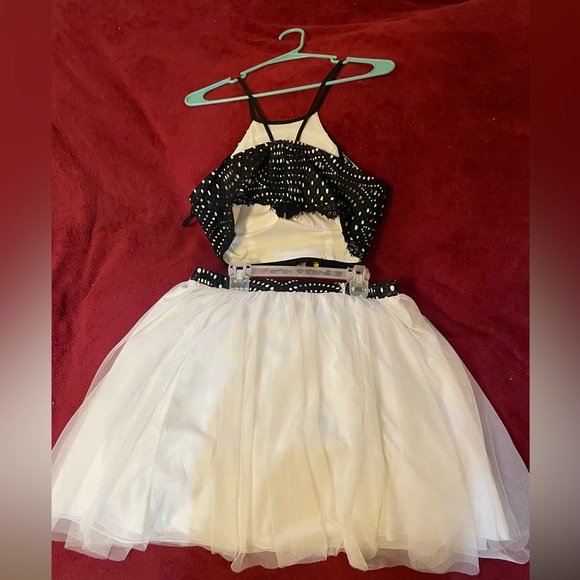 White halter top, waist-cinching and slimming, cake short skirt, homecoming dress R4507 main image 1